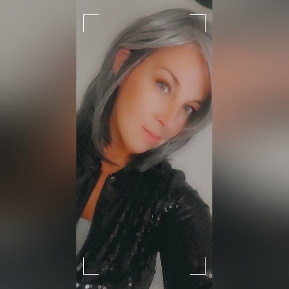 Rene of Paris Sassy Wig - Picture 3 of 6